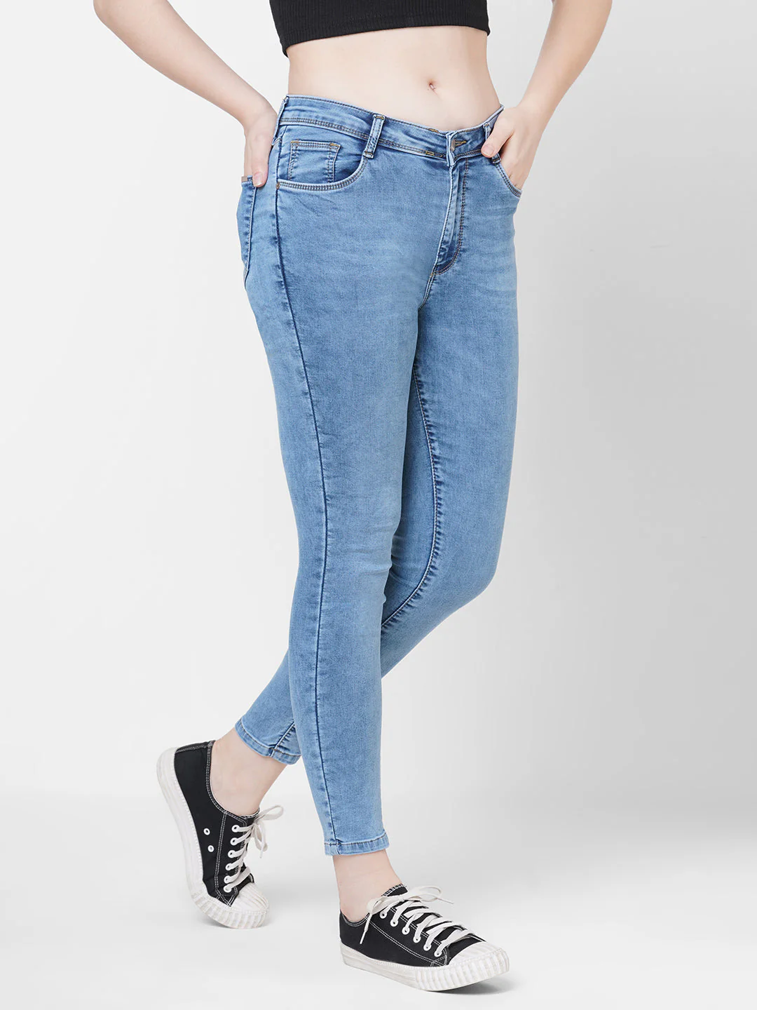 Women High-Rise Skinny Jeans - Image 4