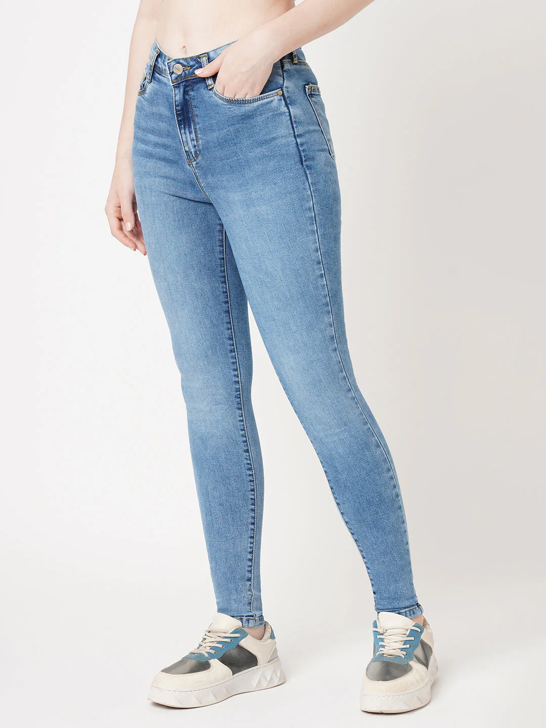Women High-Rise Sky High Skinny Jeans - Image 5
