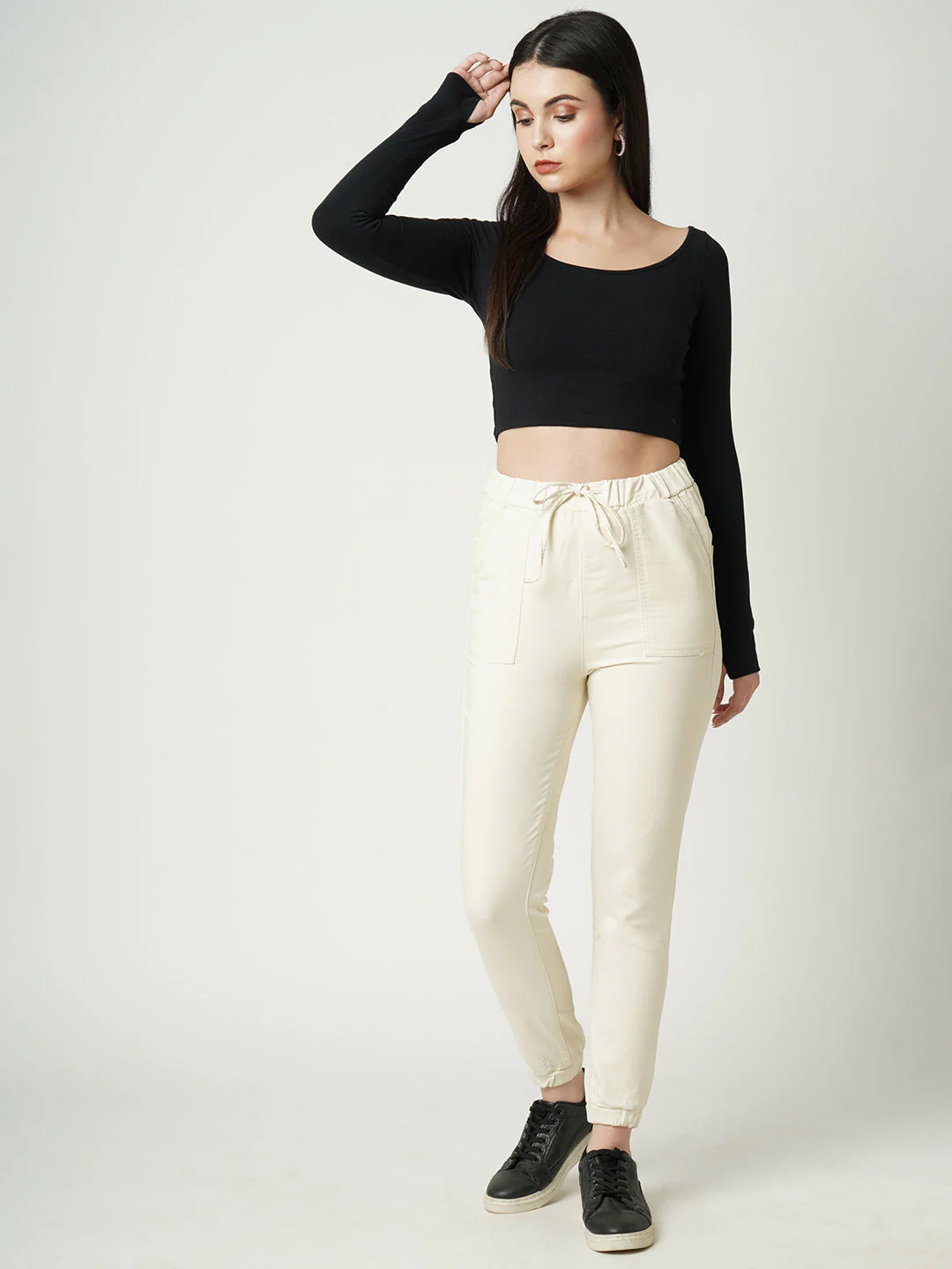Women Ecru Slim Fit Denim Joggers
