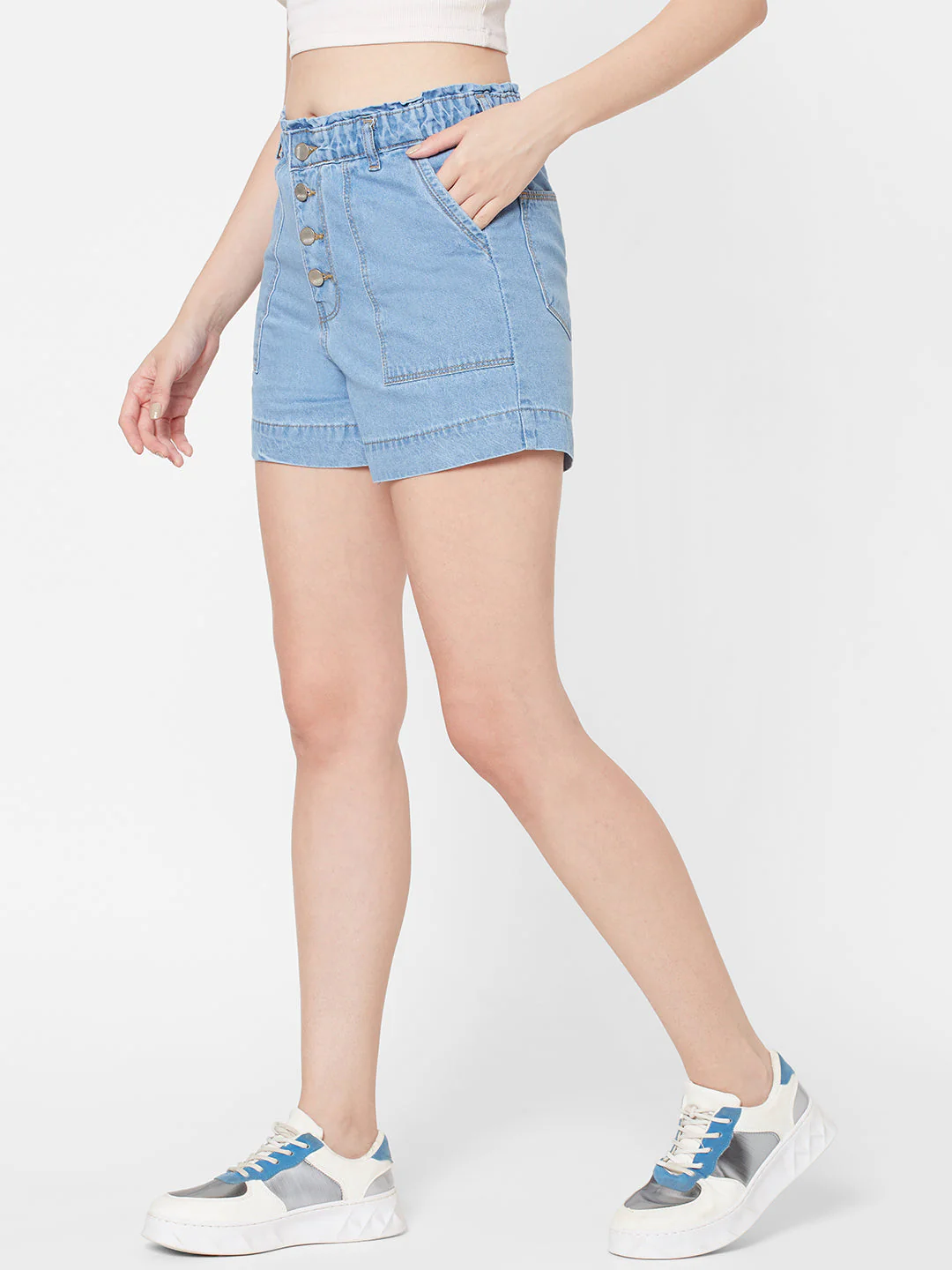 Women High-Rise Slim Fit Shorts - Image 4