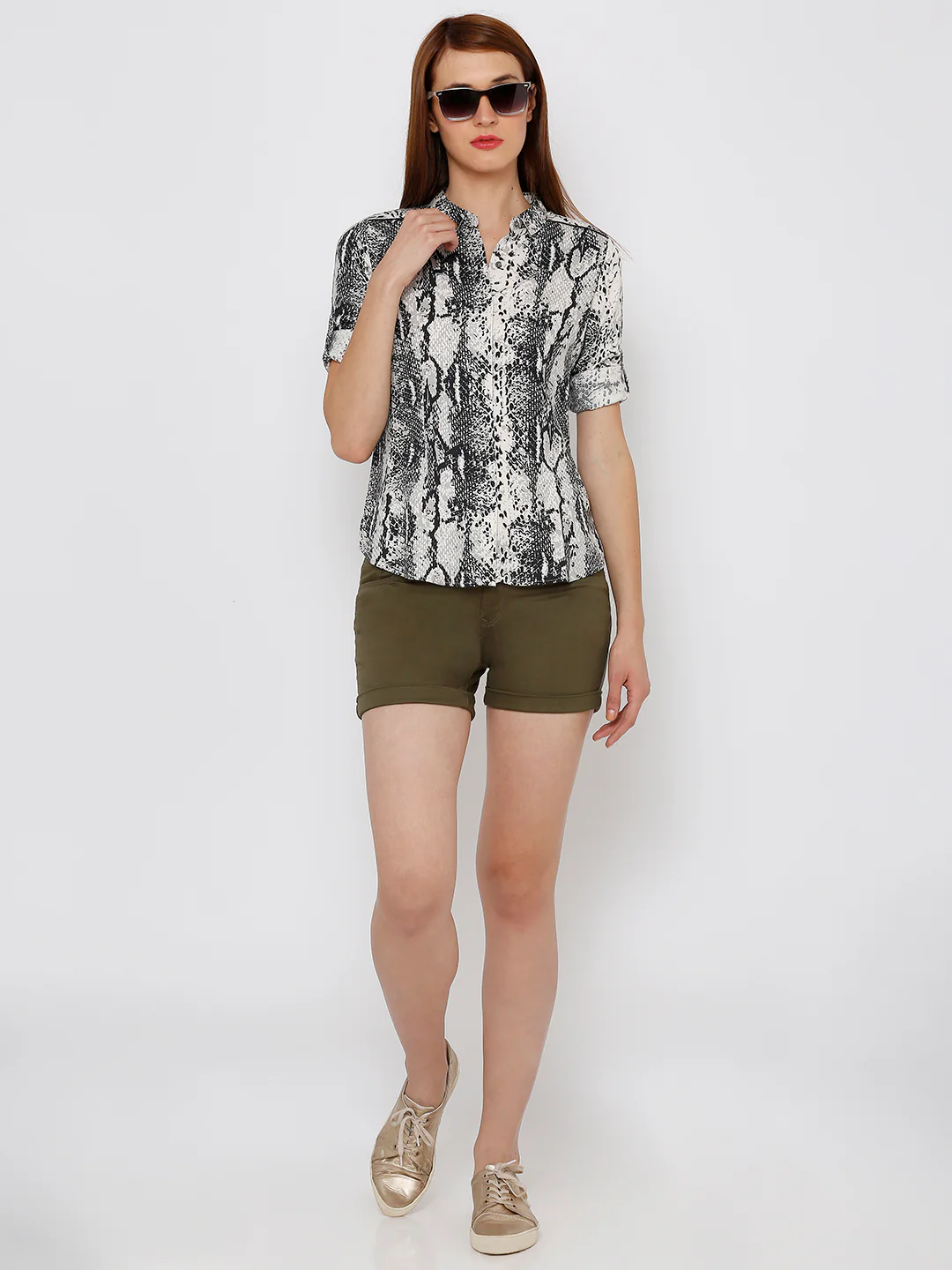Women High-Rise Slim Shorts