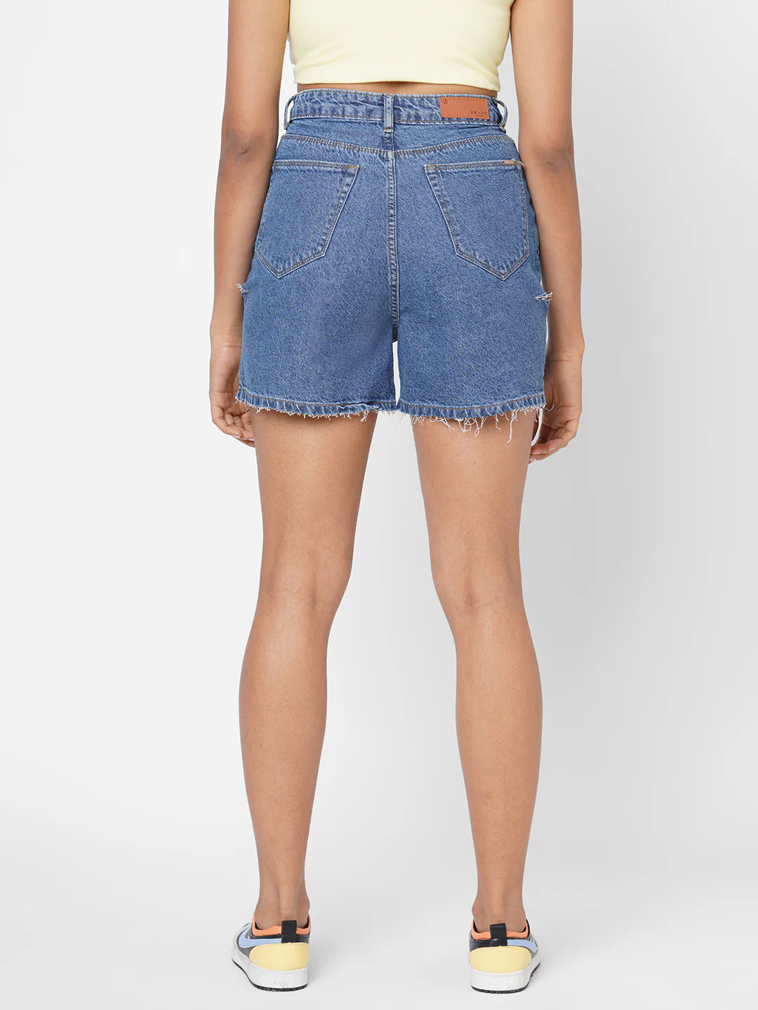 Women High-Rise Slim Shorts - Image 3