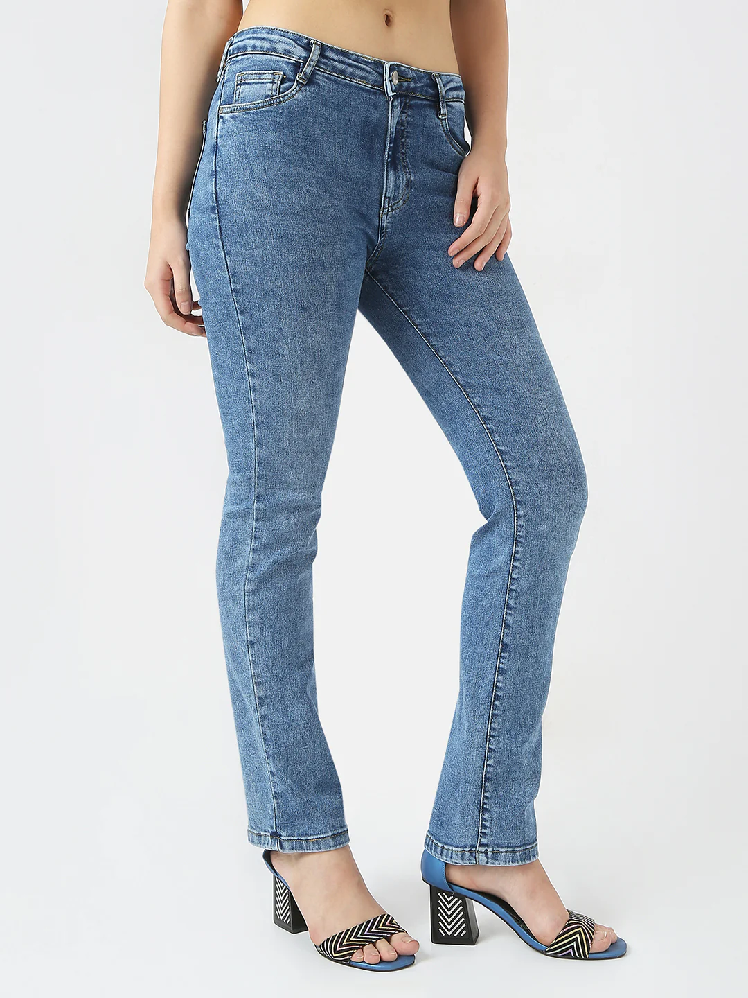Women High-Rise Slim Straight Fit Jeans - Image 5
