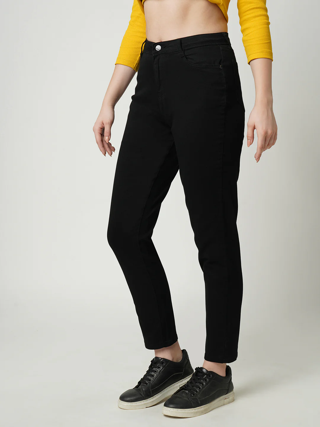 Women High-Rise Slim Straight Fit Jeans - Image 5