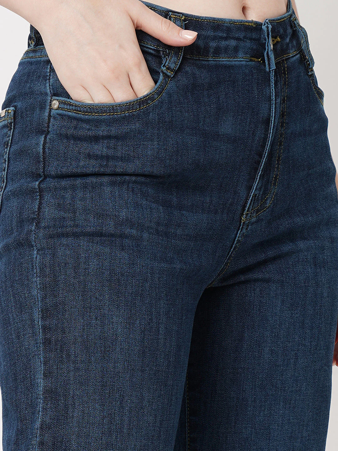 Women High-Rise Slim Straight Jeans - Image 5