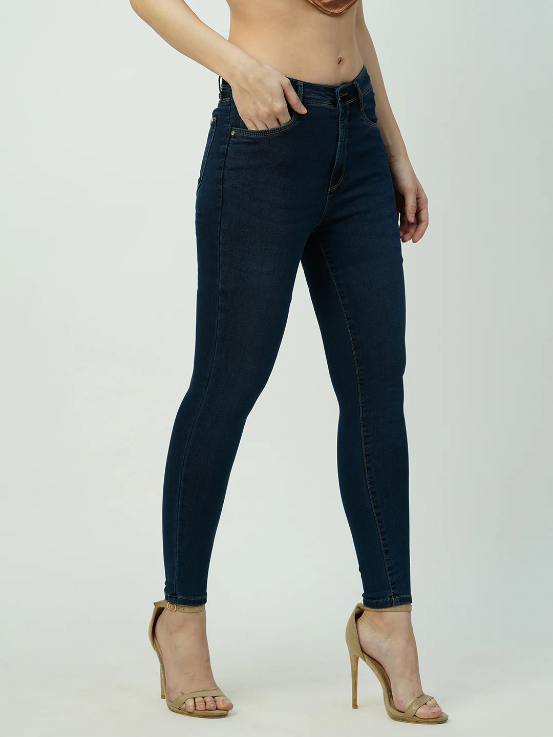 Women High-Rise Slimming Skinny Fit Jeans - Image 4