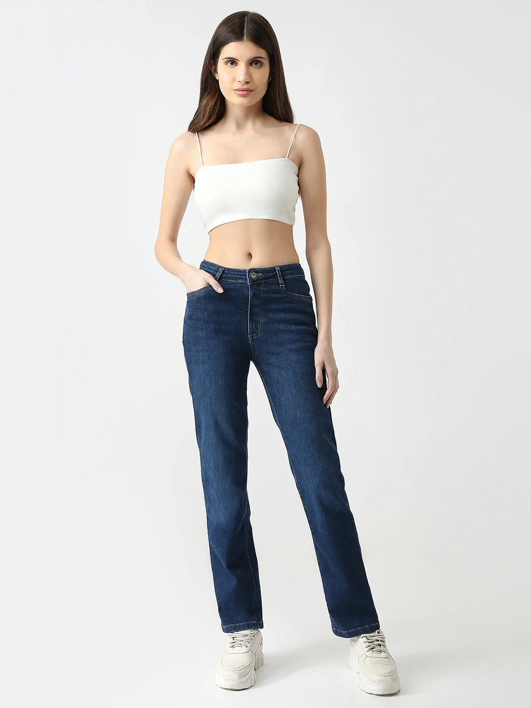 Women High-Rise Straight Fit Jeans - Image 4
