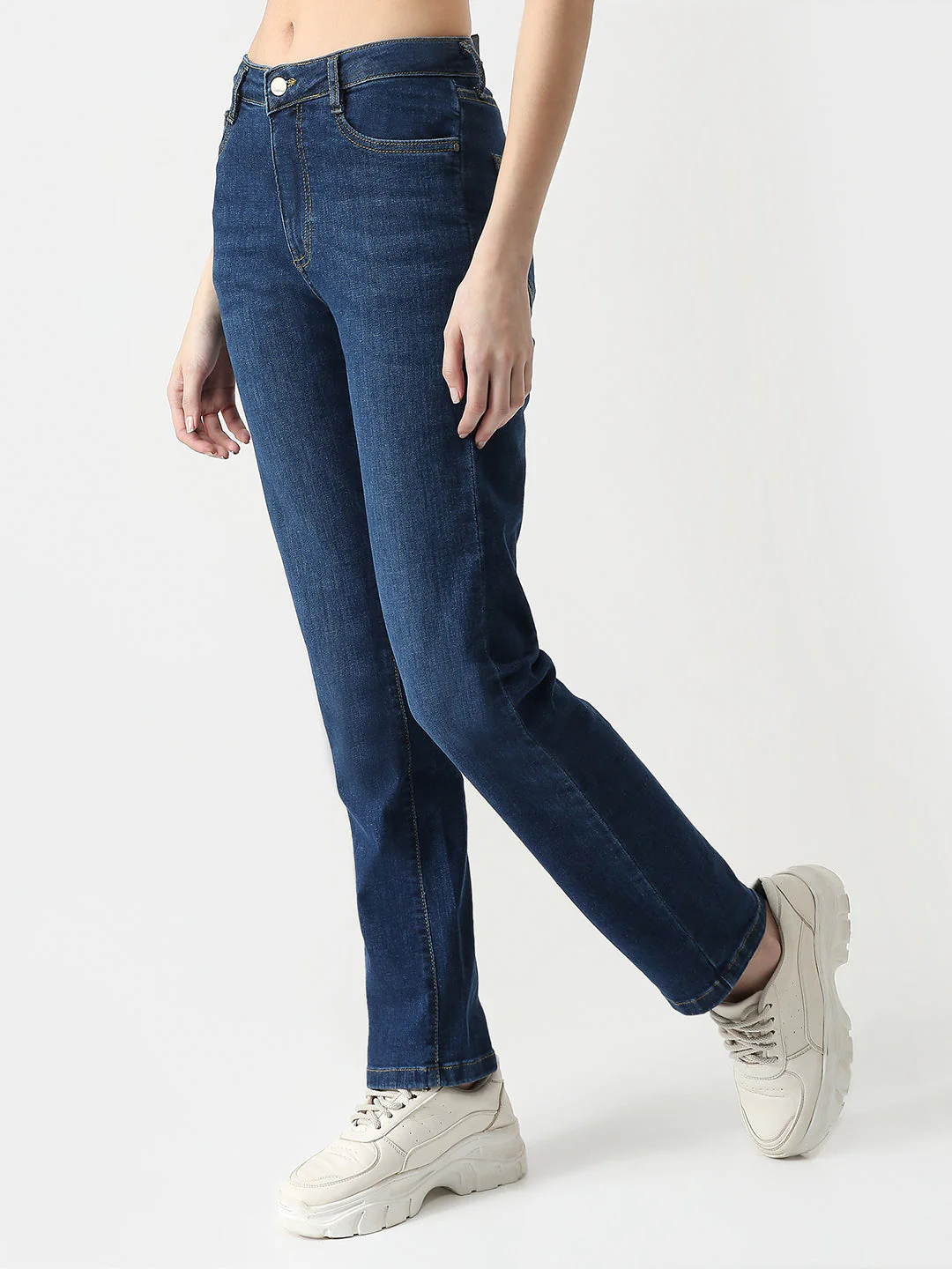 Women High-Rise Straight Fit Jeans - Image 6