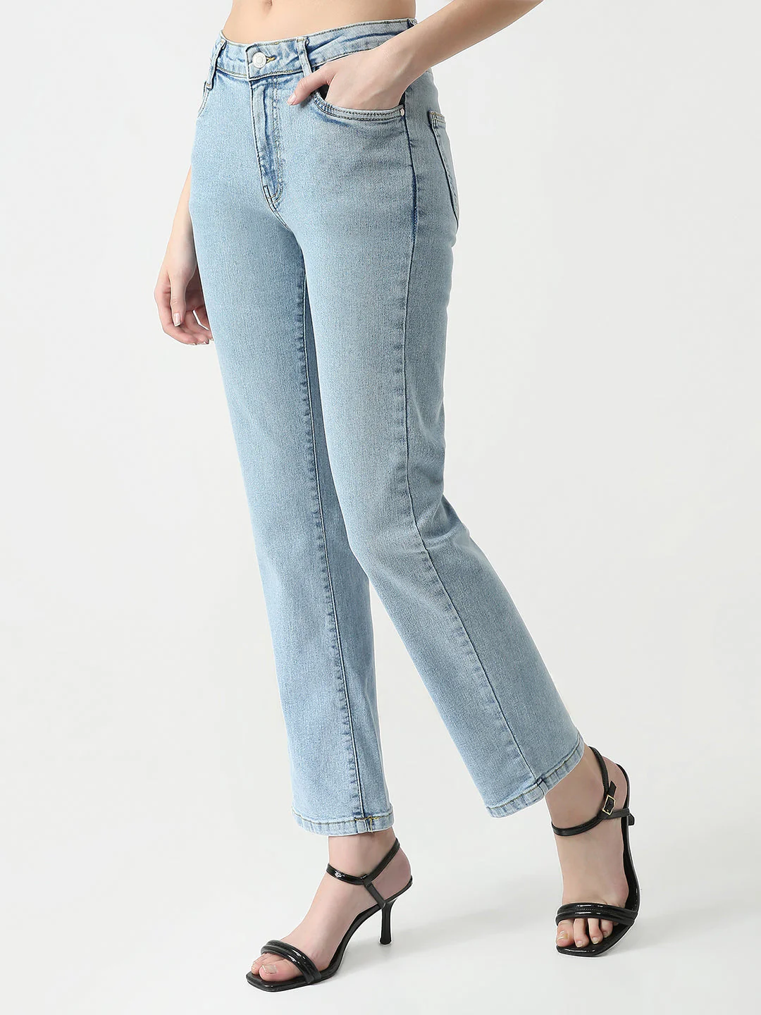 Women High-Rise Straight Fit Jeans - Image 5