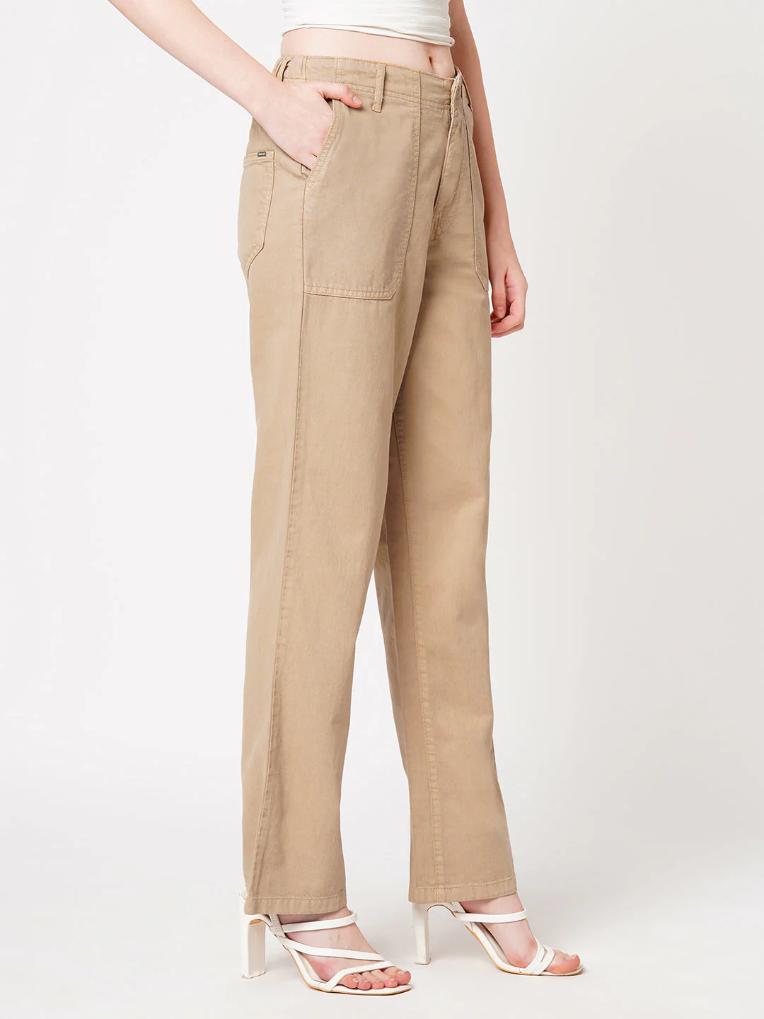 Women High-Rise Straight Fit Jeans - Image 5