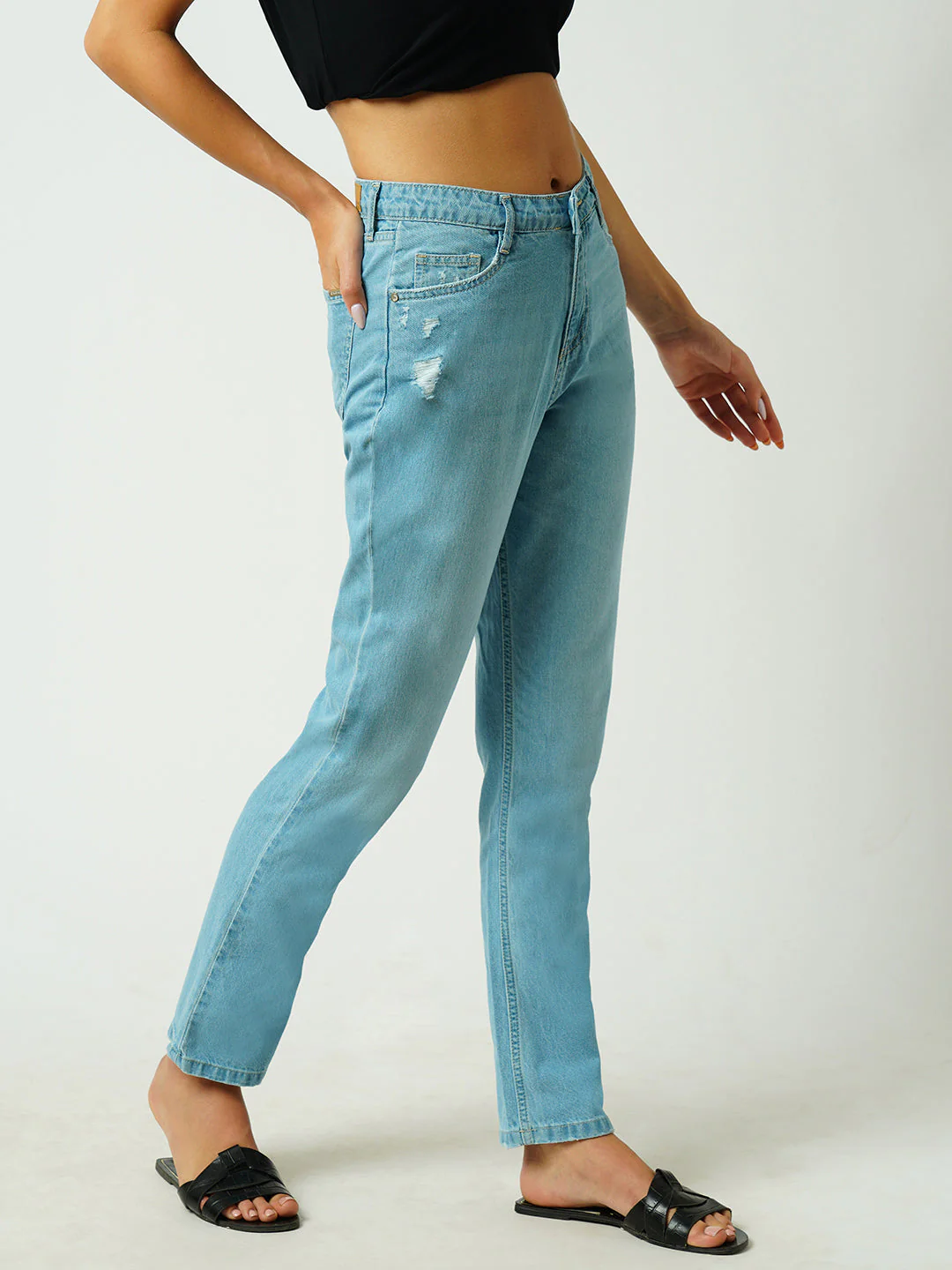 Women High-Rise Straight Fit Jeans - Image 4