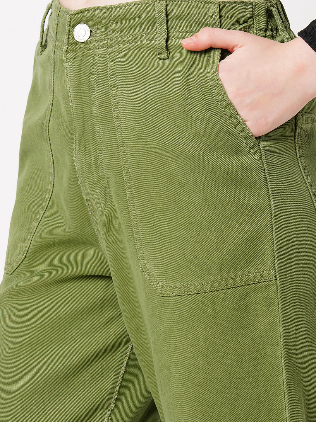 Women High-Rise Straight Jeans - Image 5