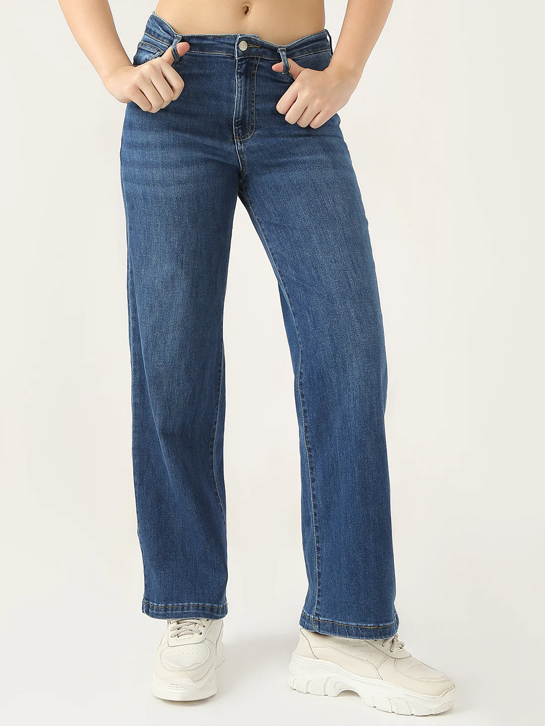 Women High-Rise Wide Leg Jeans - Image 2