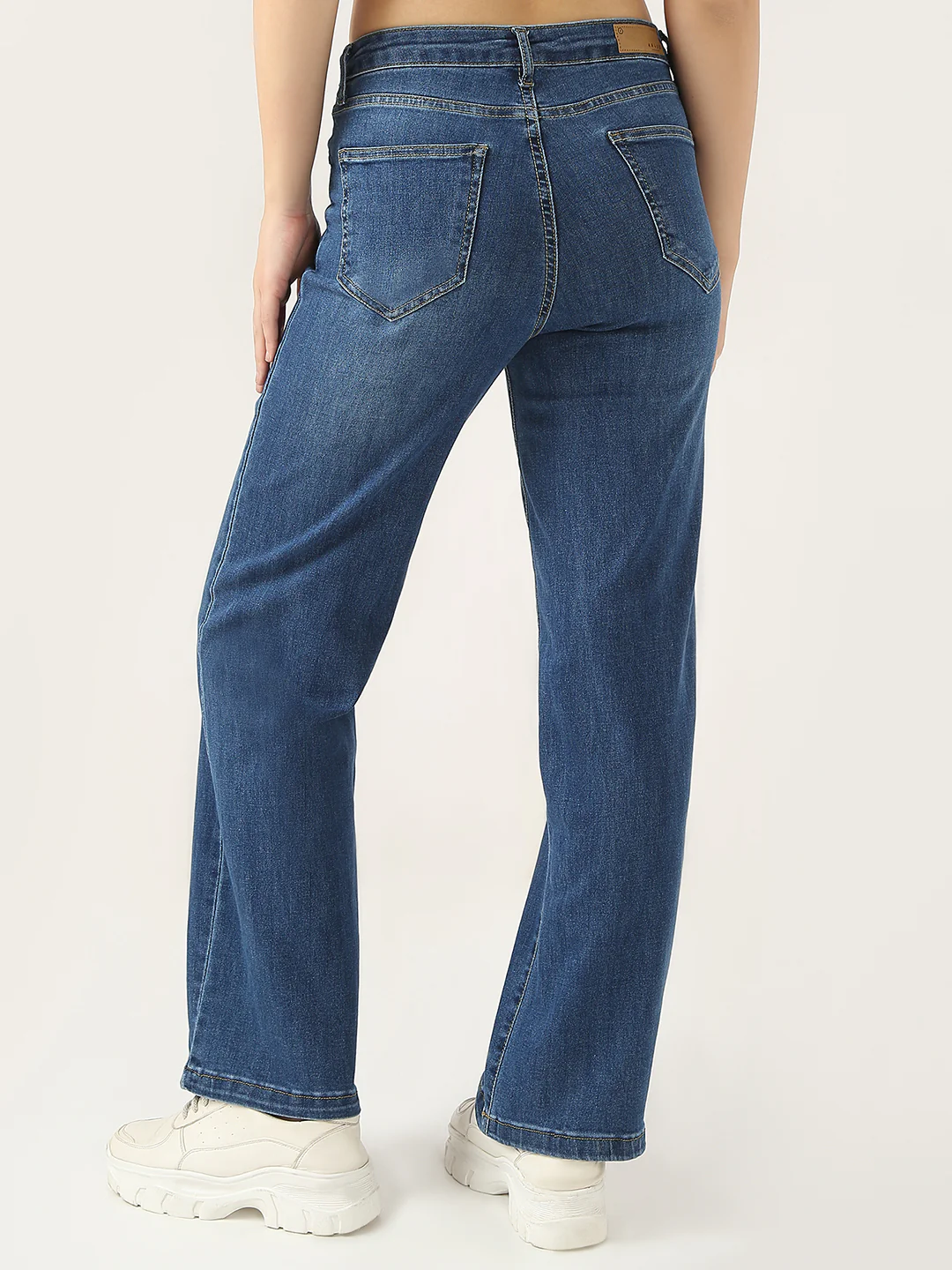 Women High-Rise Wide Leg Jeans - Image 3