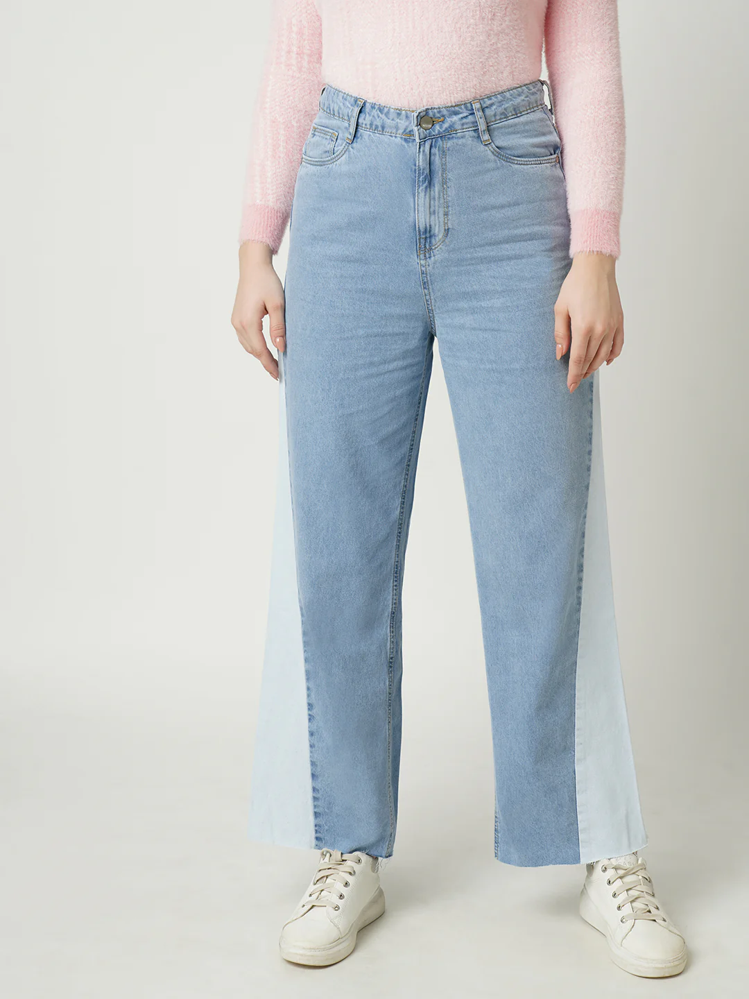 Women High-Rise Wide Leg Jeans - Image 2