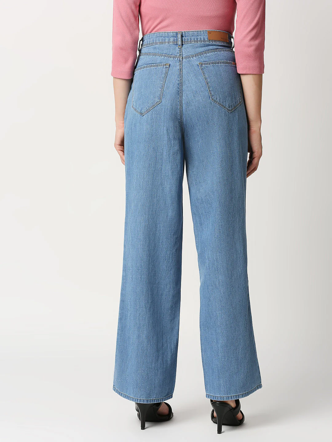 Women High-Rise Wide Leg Jeans - Image 3