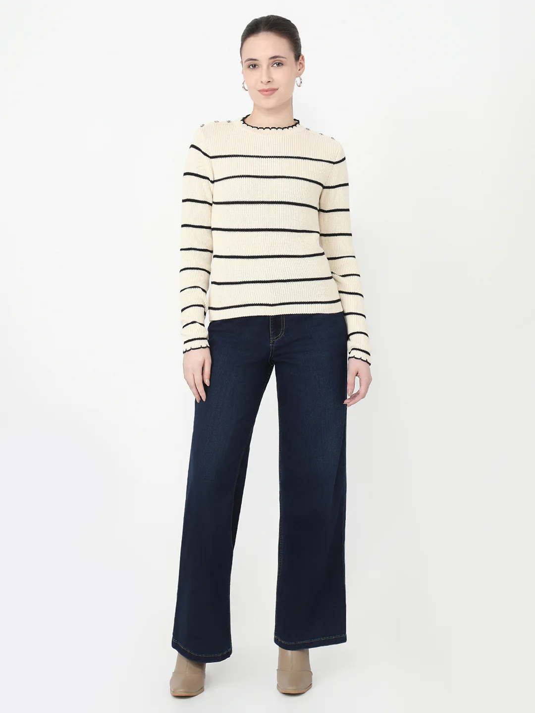 Women Ivory/Black Slim Fit Sweater - Image 4