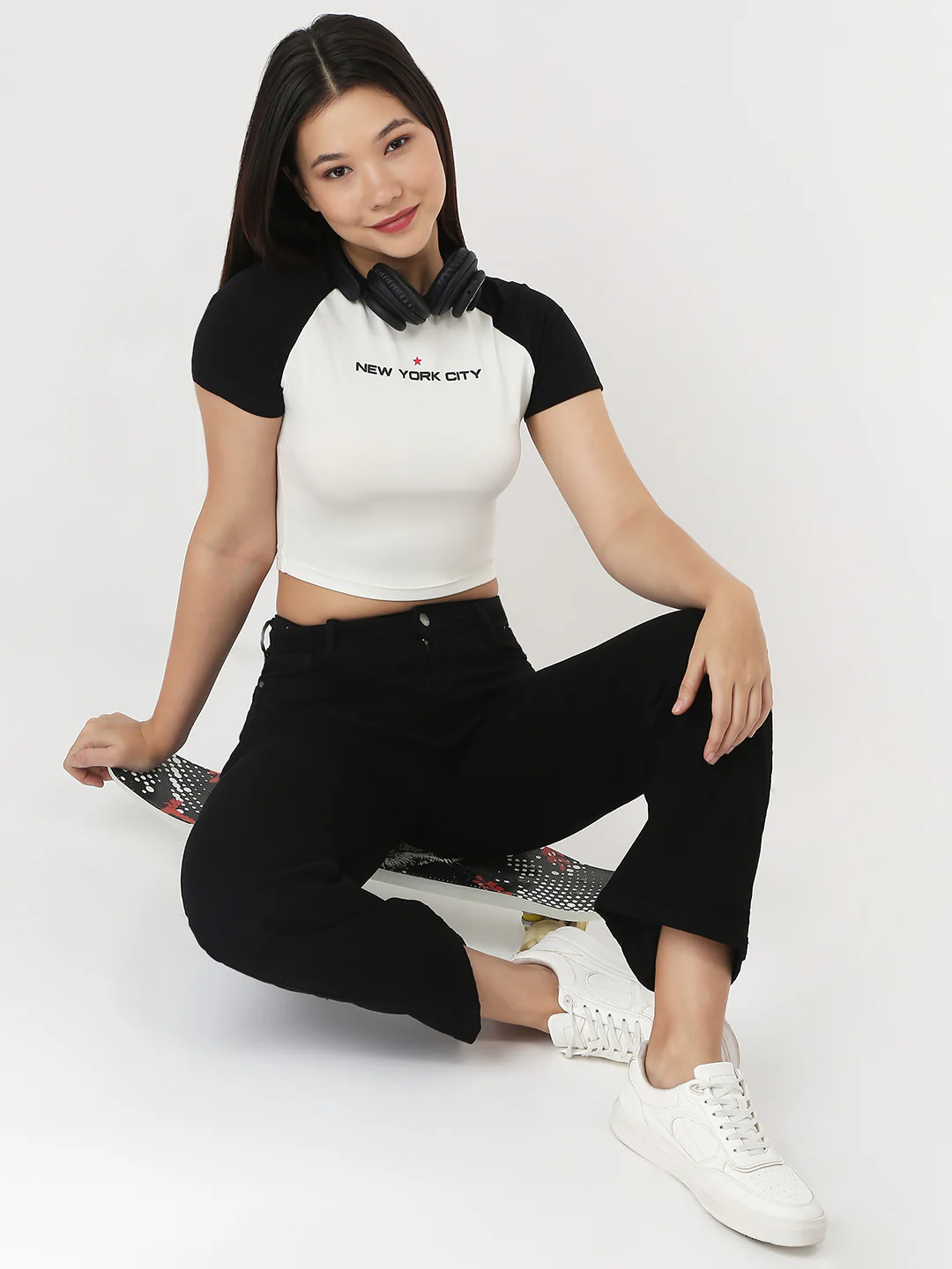 Women Ivory/Black Slim Genz Tees
