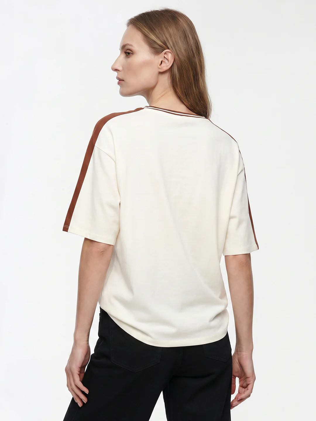 Women Ivory Oversized T-Shirt - Image 3
