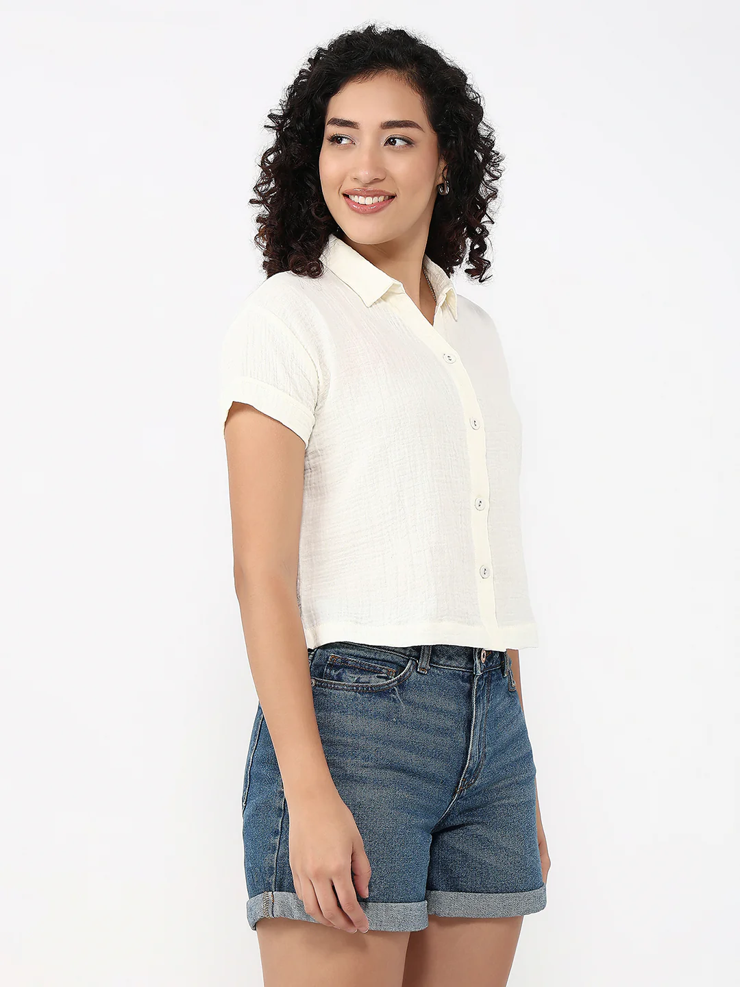 Women Ivory Slim Crop Shirt - Image 5