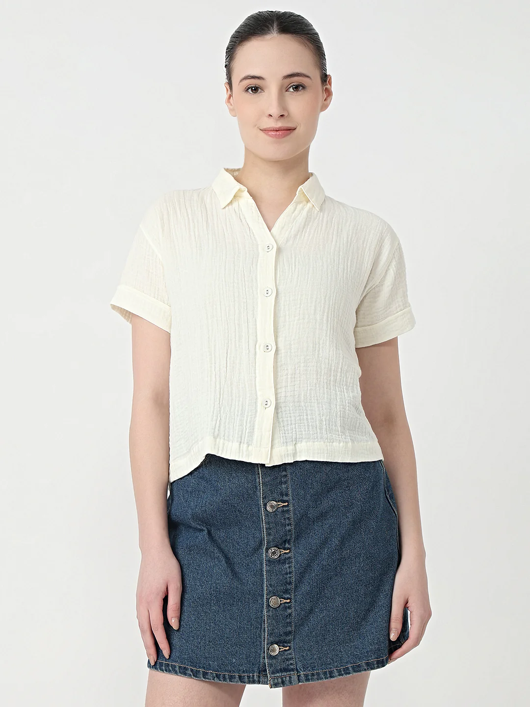 Women Ivory Slim Fit Crop Shirt - Image 2