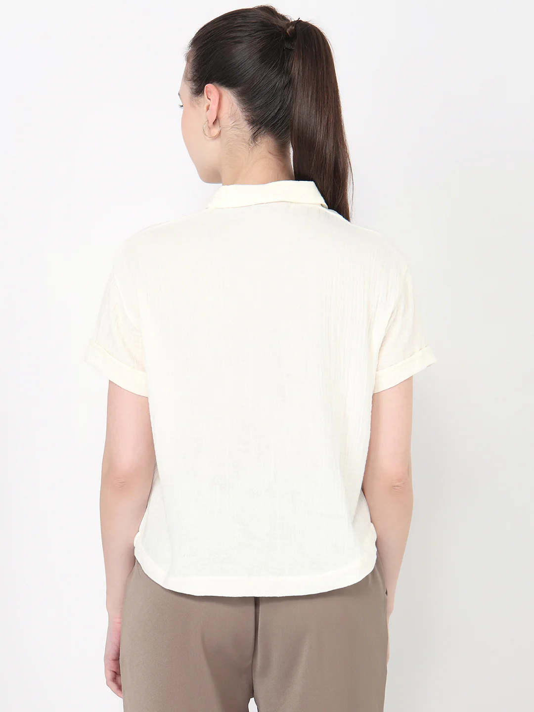 Women Ivory Slim Fit Crop Shirt - Image 3