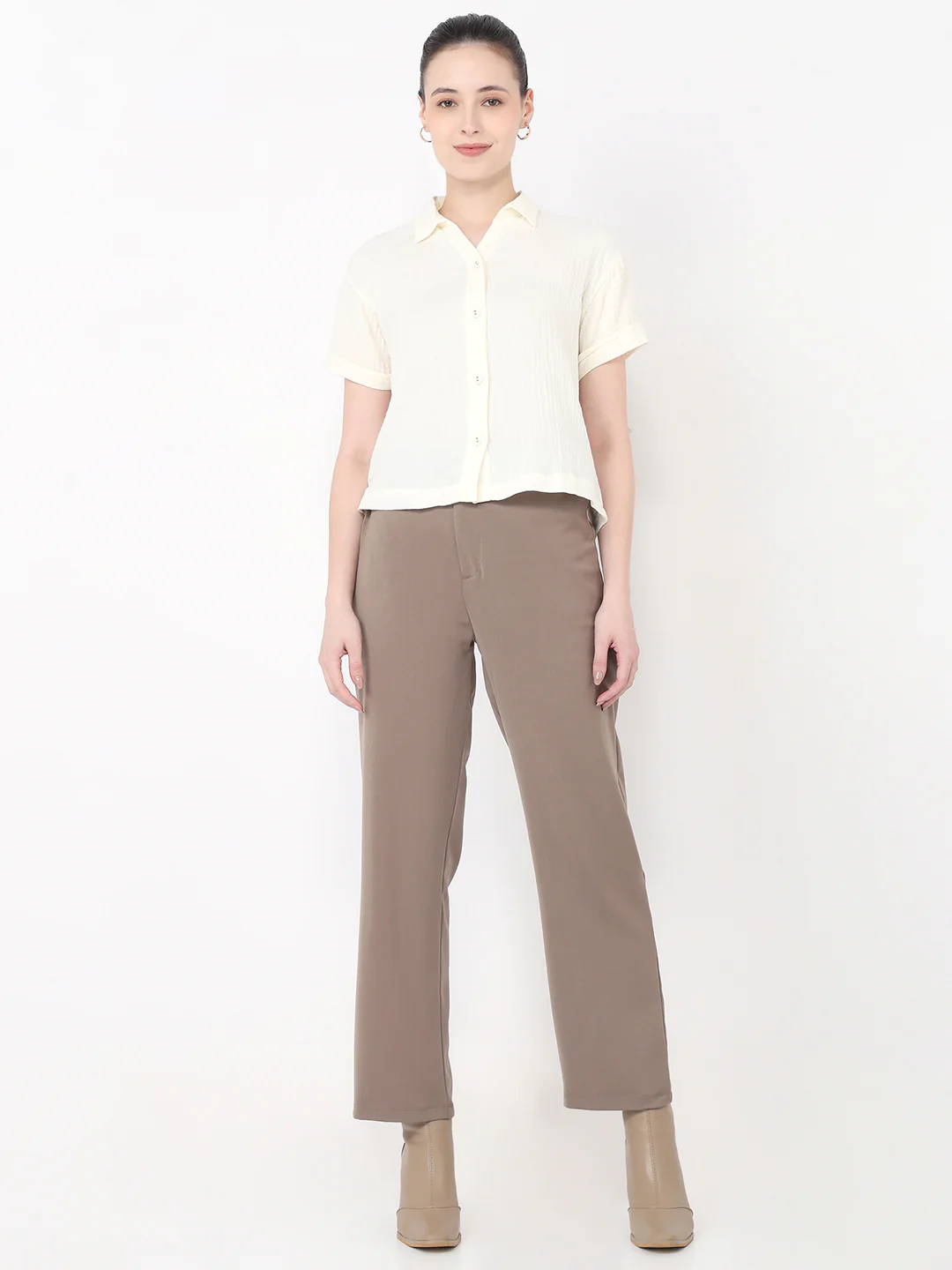 Women Ivory Slim Fit Crop Shirt - Image 4