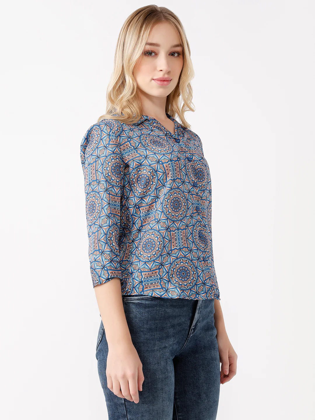 Women Kaleidoscope Print Shirt - Image 4