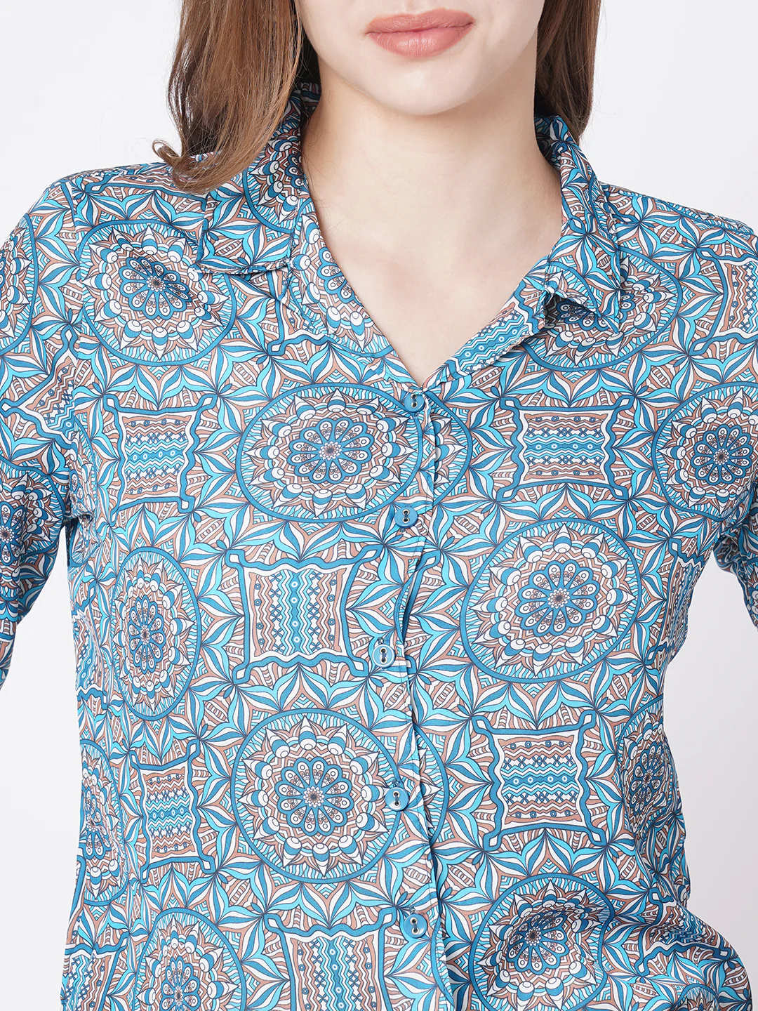 Women Kaleidoscope Printed Shirt - Image 5