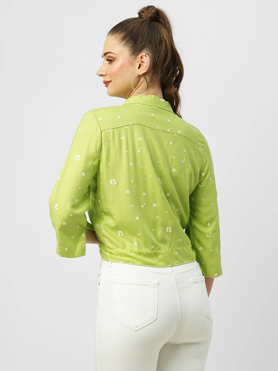 Women Leafy Printed Crop Shirt - Image 3