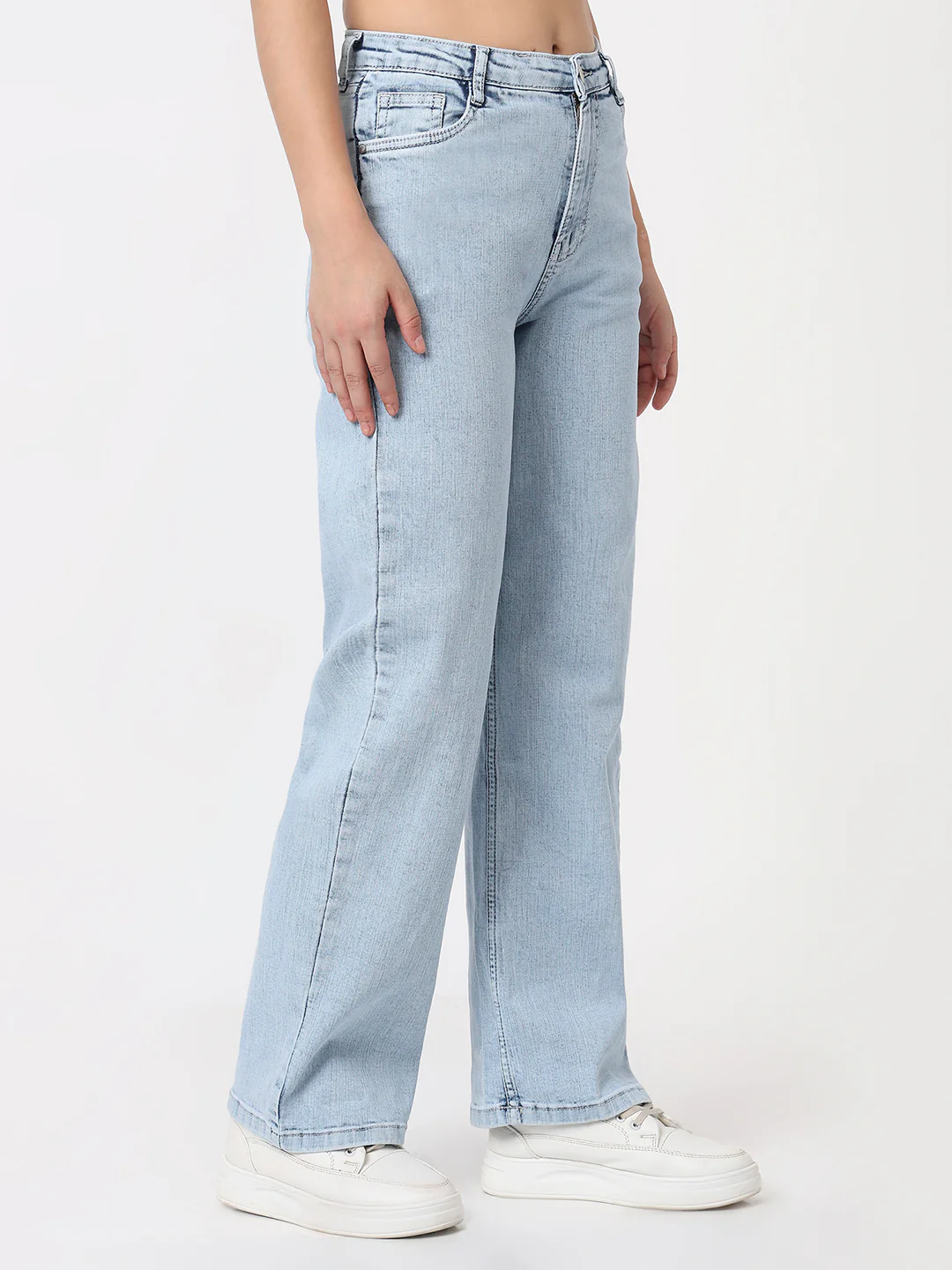 Women Light Blue High-Rise Baggy Jeans - Image 6