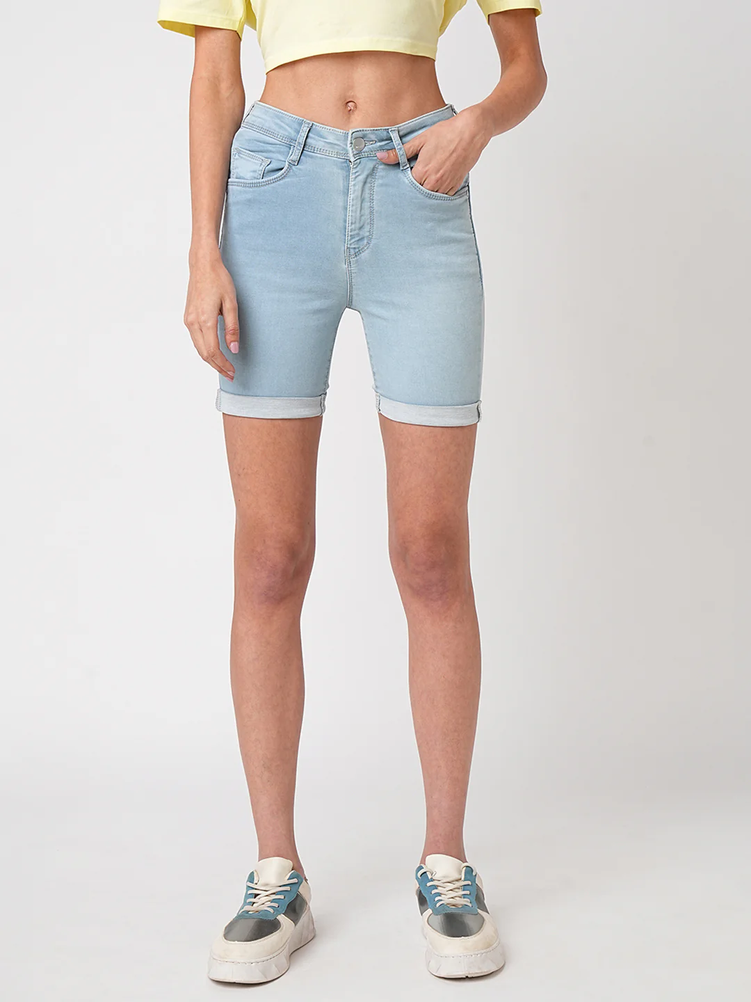 Women Light Blue High-Rise Capri - Image 2