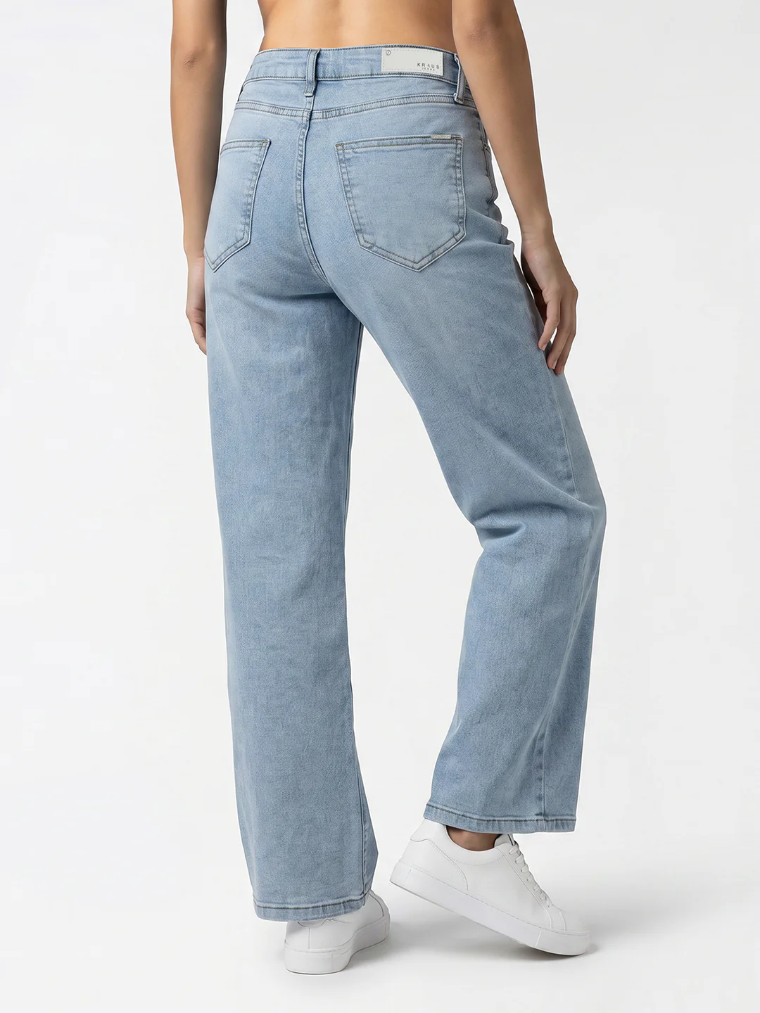 Women Light Blue High-Rise Crop Wide Leg Jeans - Image 3