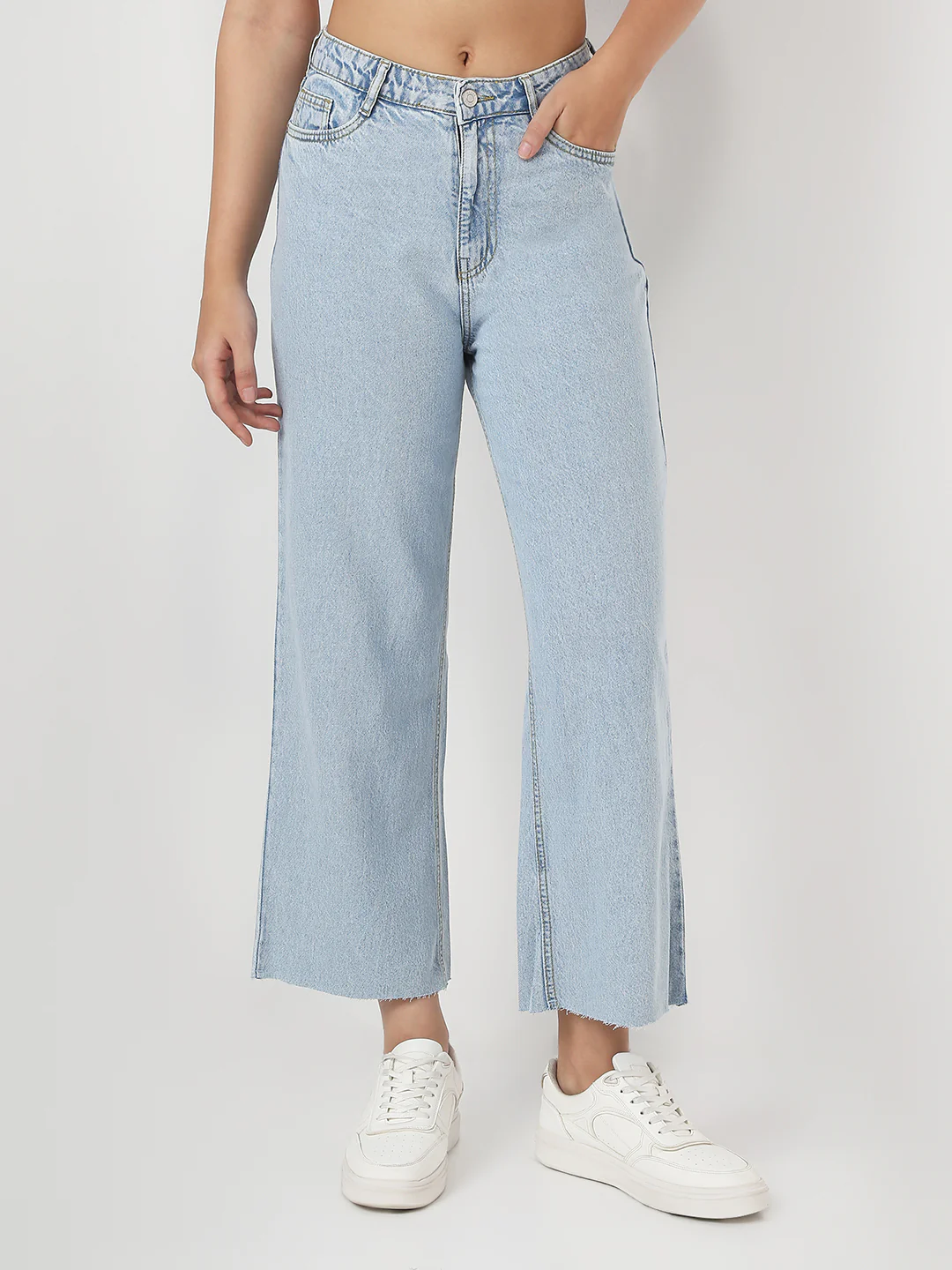 Women Light Blue High-Rise Crop Wide Leg Jeans - Image 5
