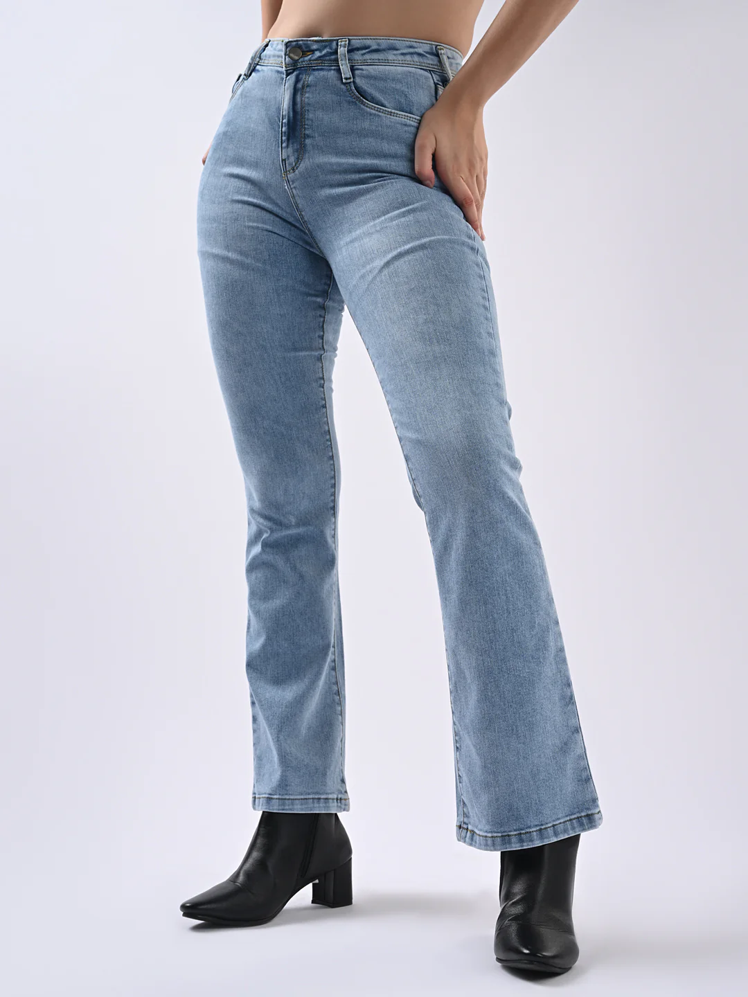 Women Light Blue High-Rise Flare Jeans - Image 6