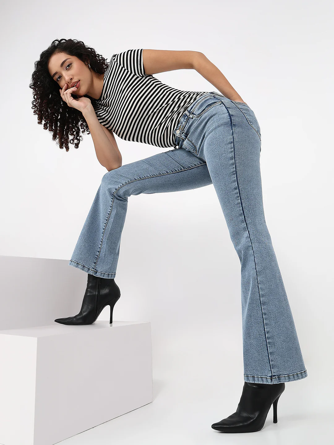 Women Light Blue High-Rise Flare Jeans