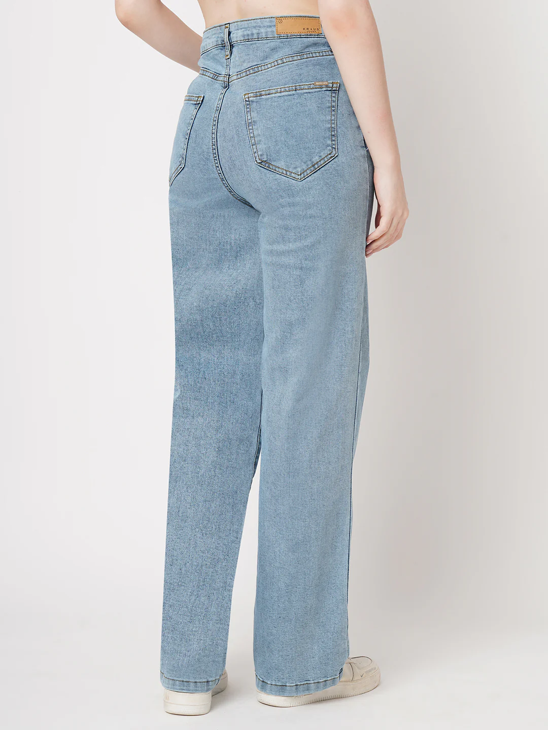 Women Light Blue High-Rise Loose Straight Fit Jeans - Image 3