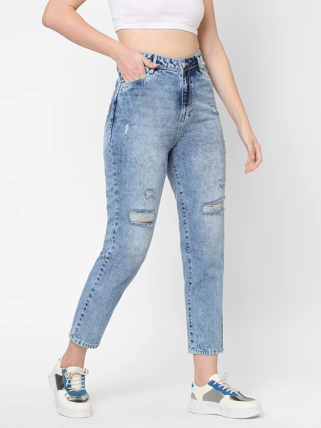 Women Light Blue High-Rise Mom Fit Jeans - Image 5