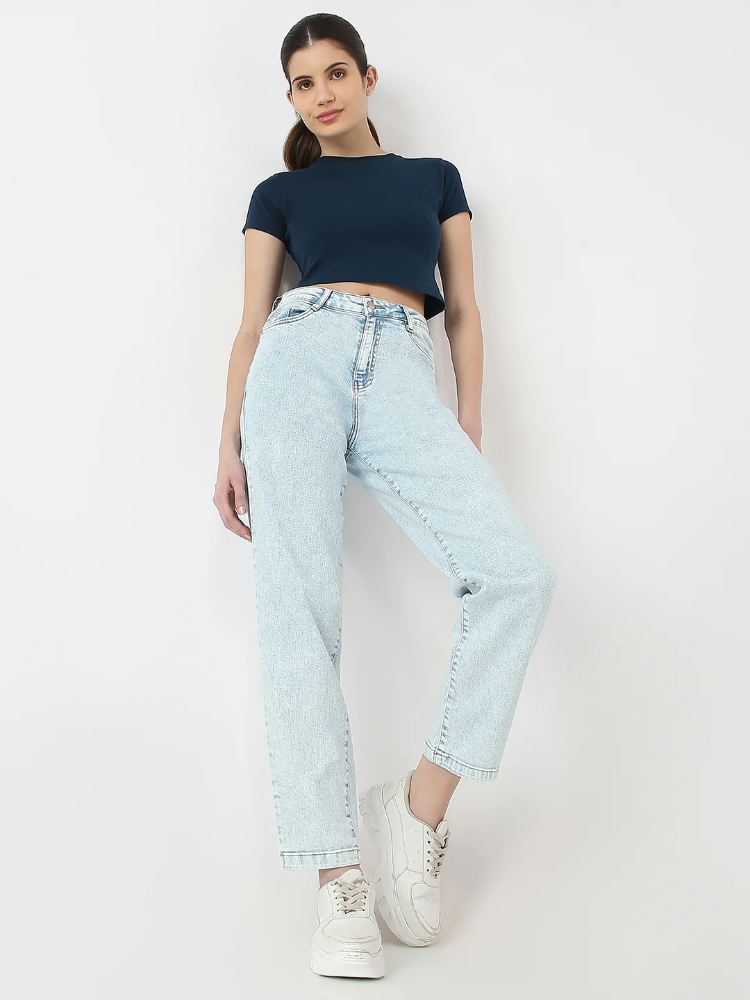 Women Light Blue High-Rise Mom Fit Jeans
