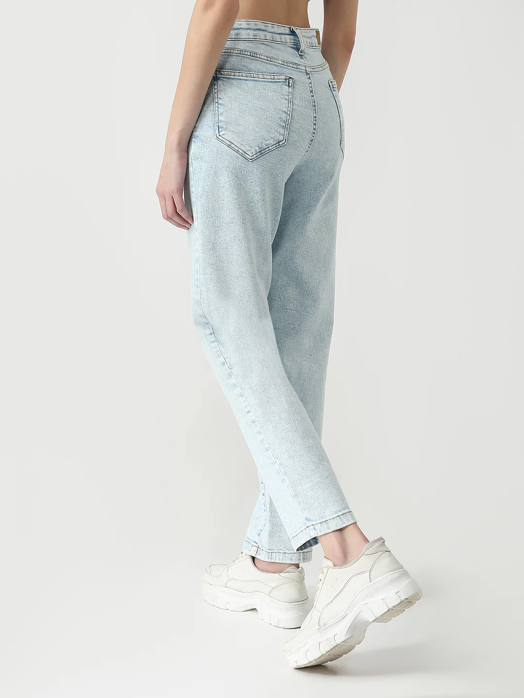 Women Light Blue High-Rise Mom Fit Jeans - Image 3