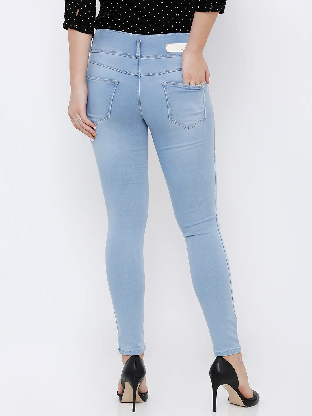 Women Light Blue High-Rise Skinny Jeans - Image 3
