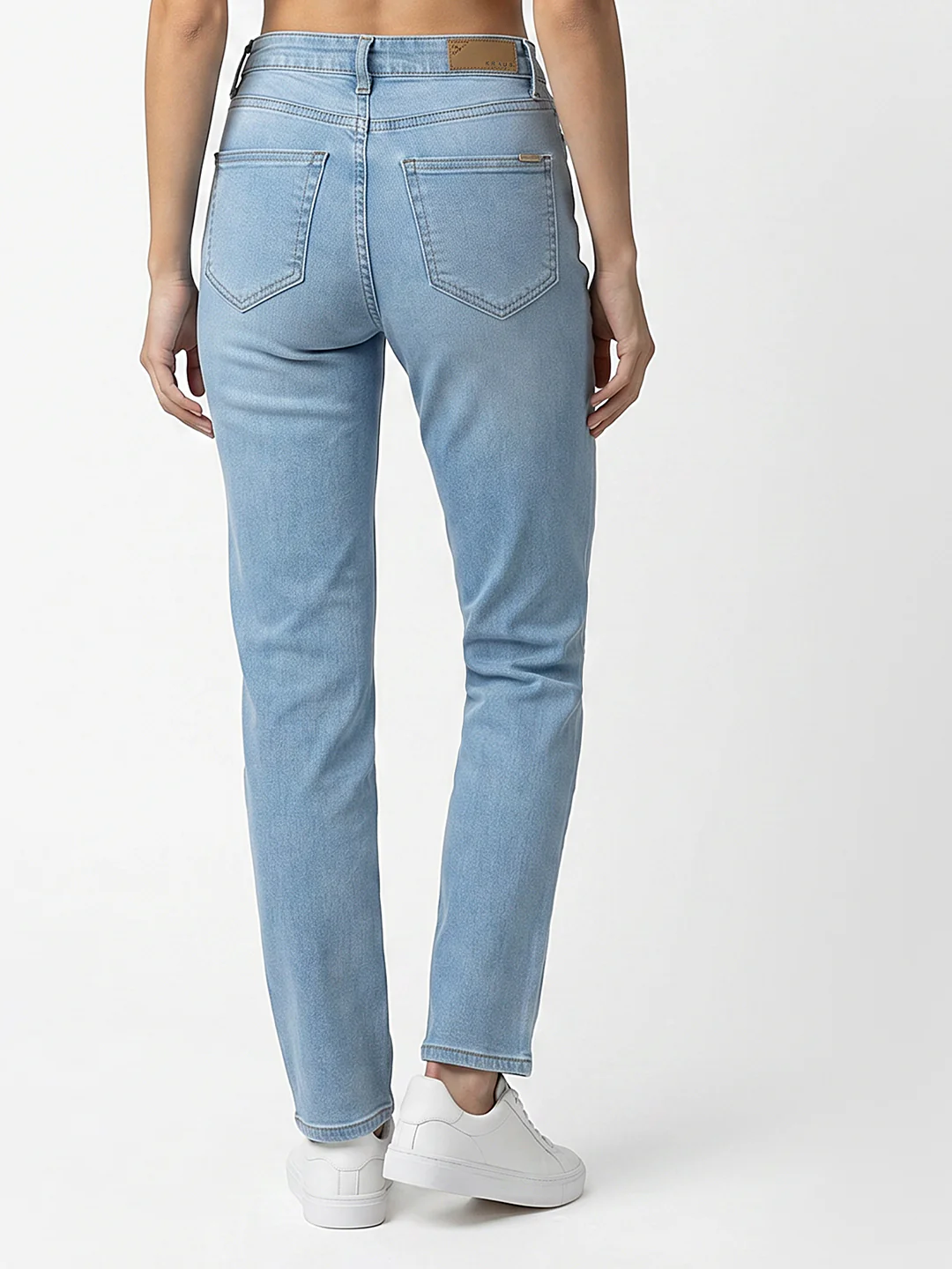 Women Light Blue High-Rise Slim Straight Fit Jeans - Image 3