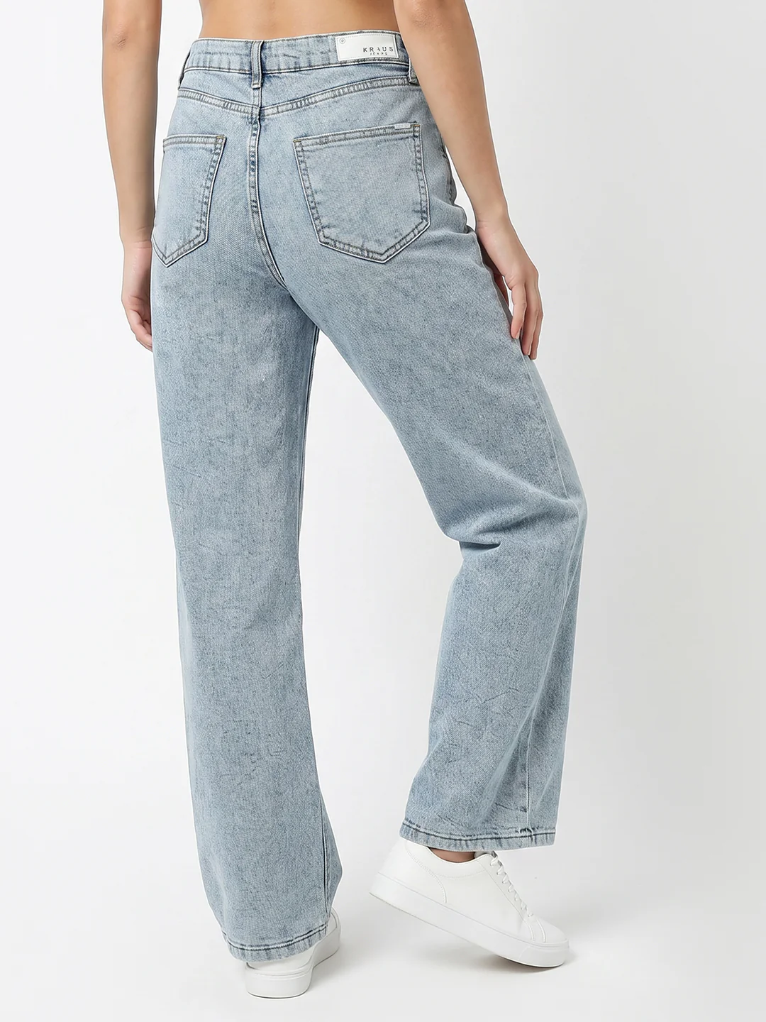 Women Light Blue High-Rise Straight Fit Jeans - Image 3