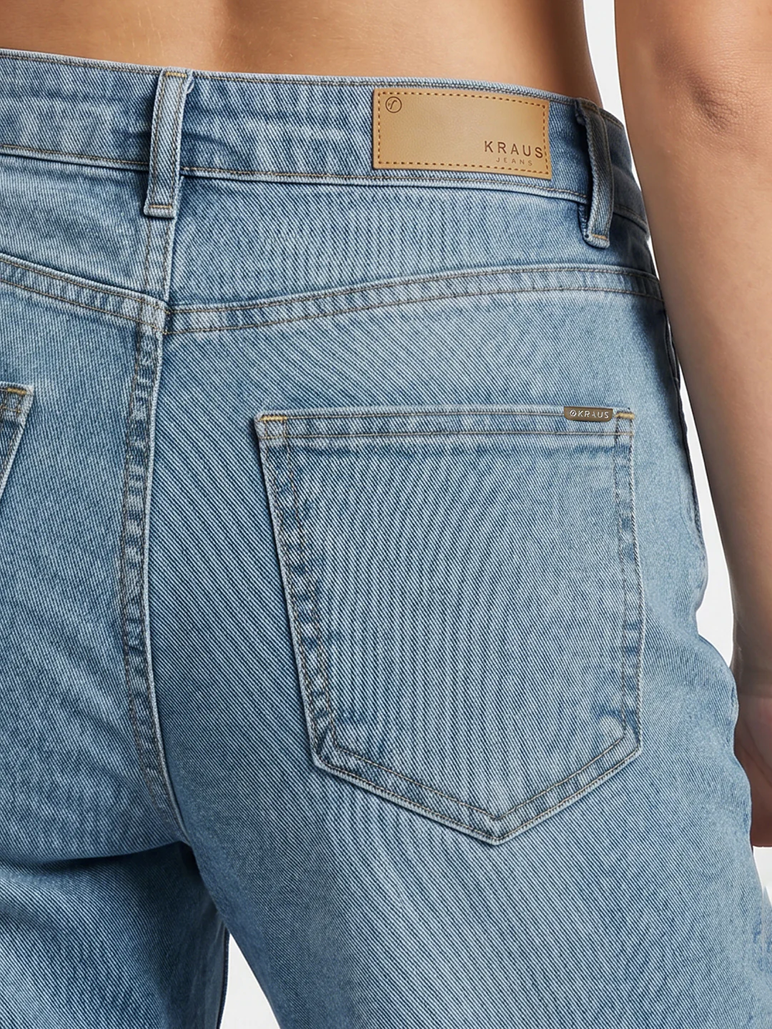 Women Light Blue High-Rise Straight Fit Jeans - Image 7