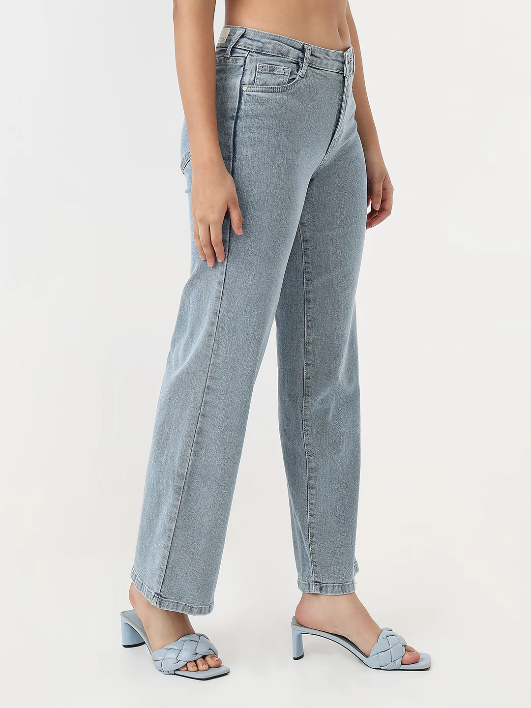 Women Light Blue High-Rise Wide Leg Jeans - Image 4