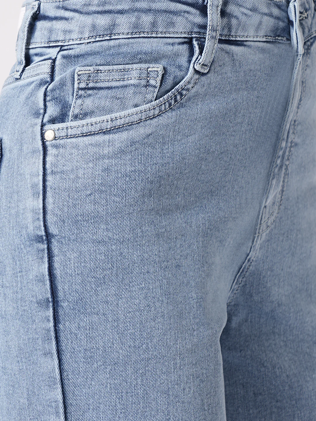 Women Light Blue High Rise Wide Leg Jeans - Image 5