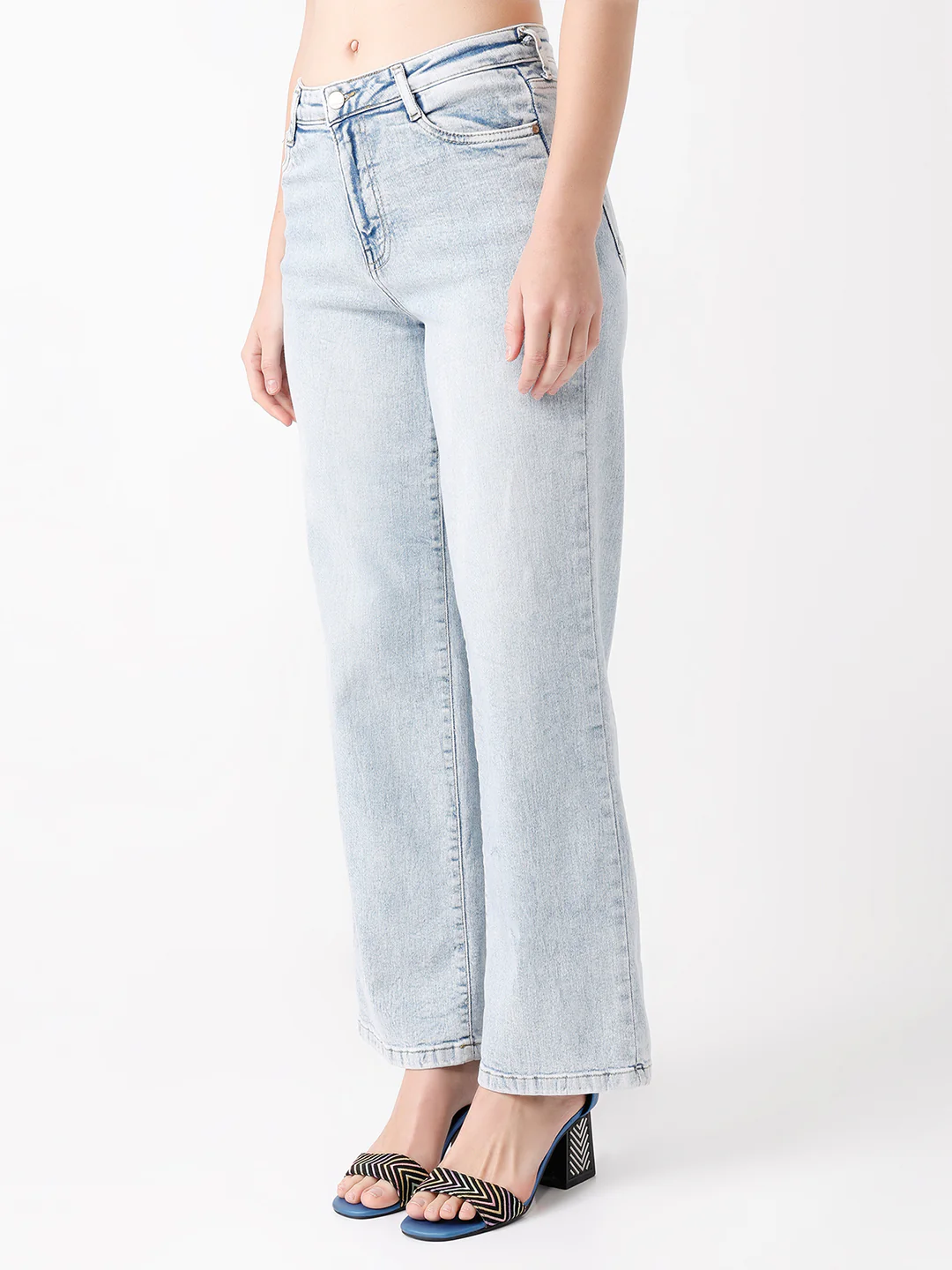 Women Light Blue High-Rise Wide Leg Jeans - Image 7