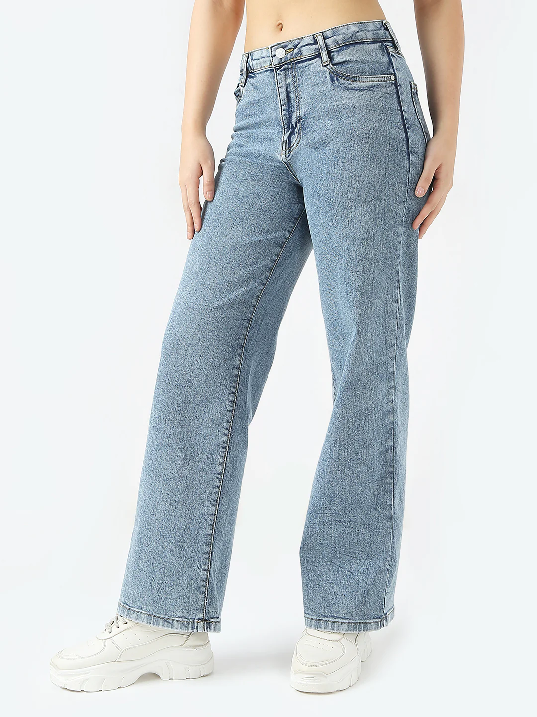 Women Light Blue High-Rise Wide Leg Jeans - Image 7