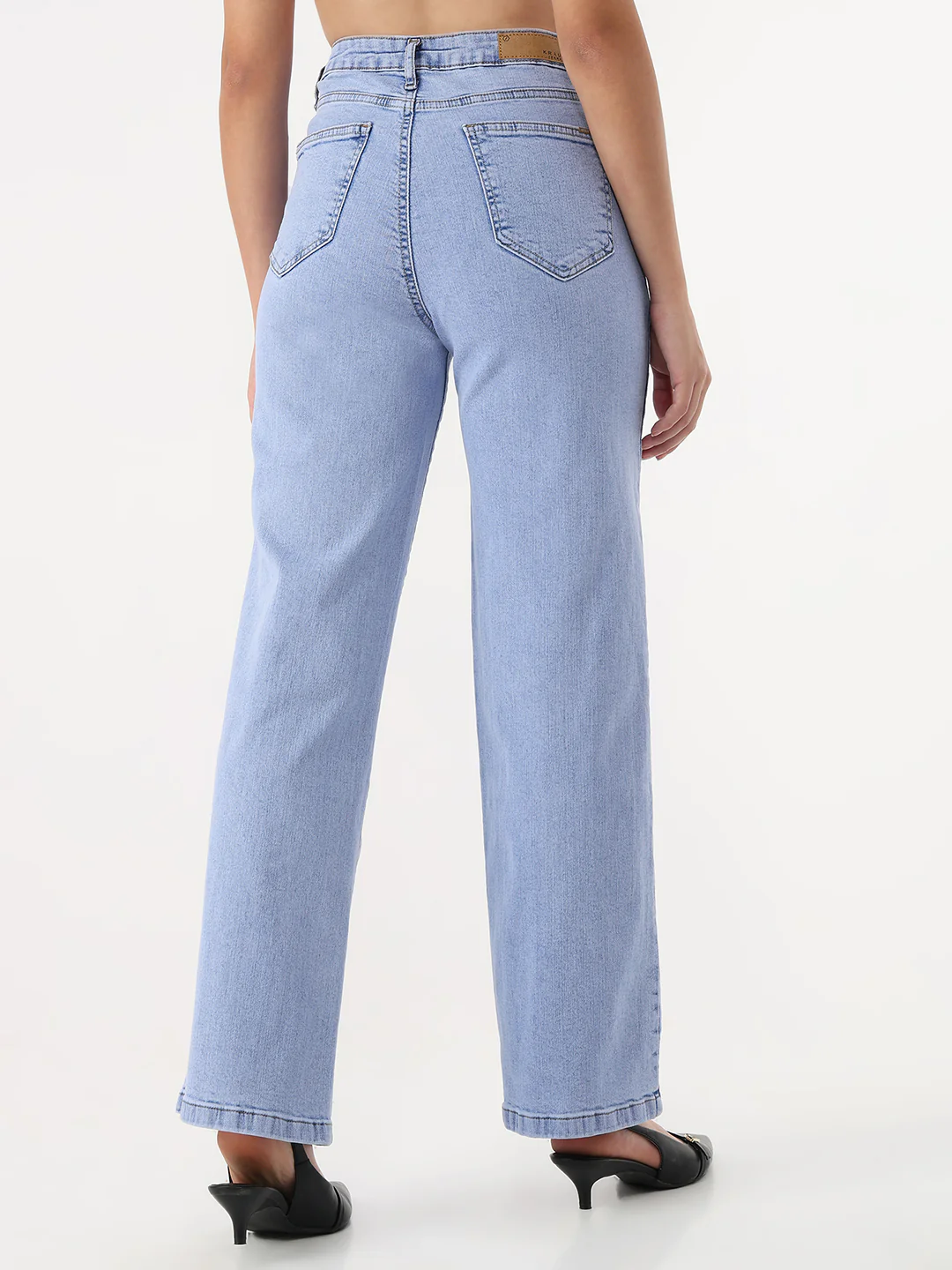 Women Light Blue Loose Straight Jeans - Image 3