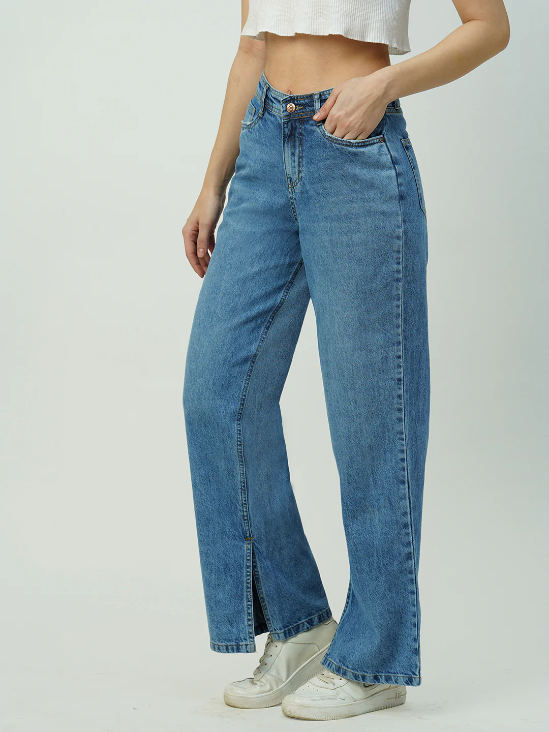 Women Light Blue Mid-Rise Wide Leg Jeans - Image 5